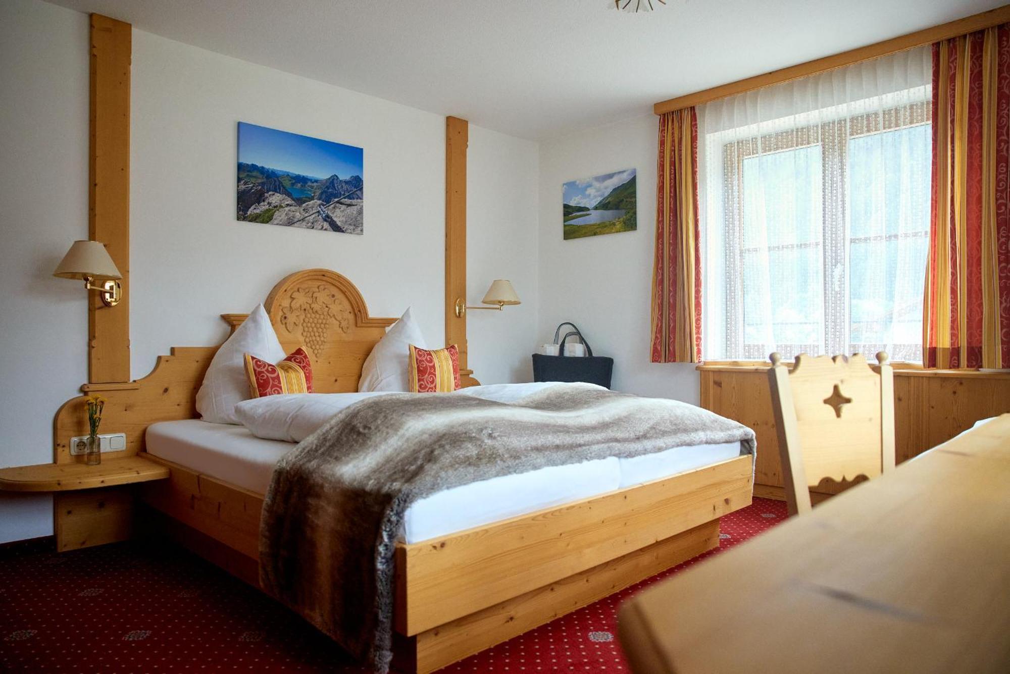 Montafon Moments Hotel Gortipohl Exterior foto